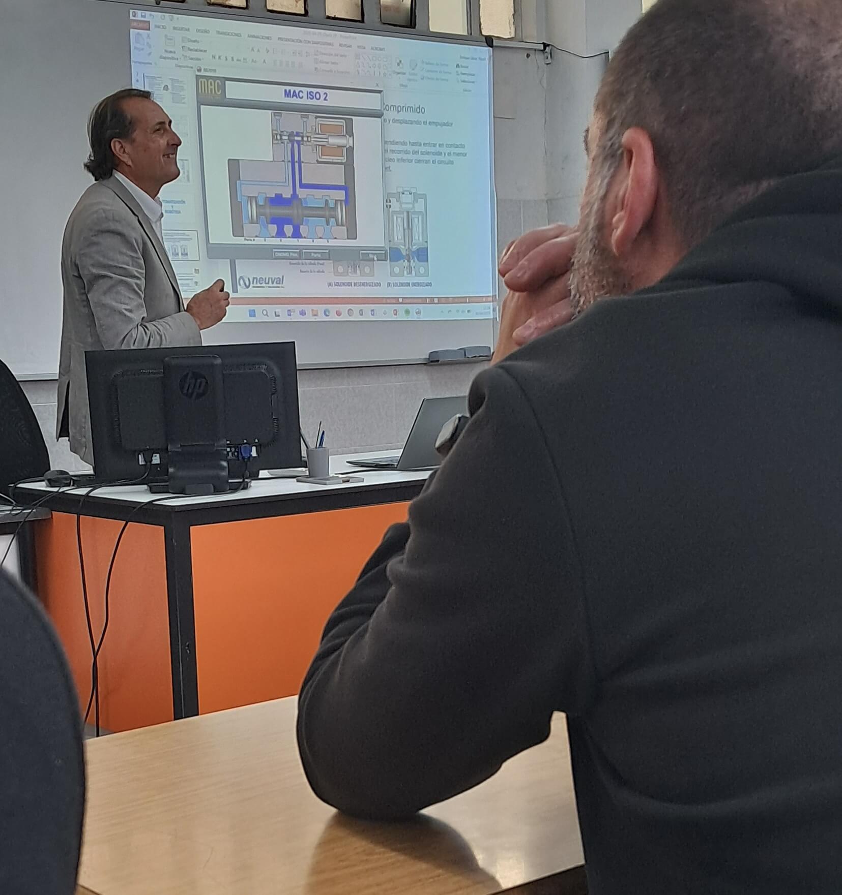 Salida Técnica a NEUVAL desde Mantenimiento Electromecánico