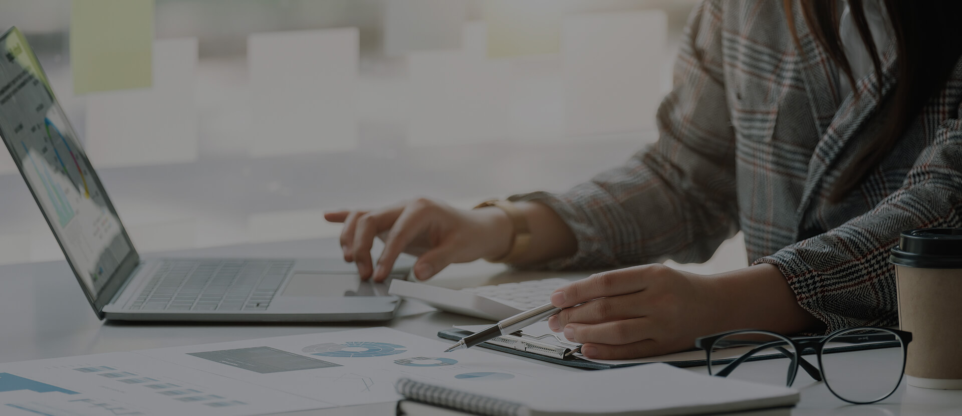 labora curso administrativo ESJ